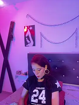 Little Naughtty online show from February 18, 2026, 1:29 pm