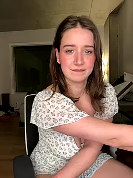 Snapshot of nerdynina chatting on November 12, 2025, 12:48 am nerdynina online show from November 12, 2025, 12:48 am