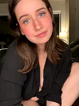 Snapshot of nerdynina chatting on November 29, 2025, 12:33 am nerdynina online show from November 29, 2025, 12:33 am