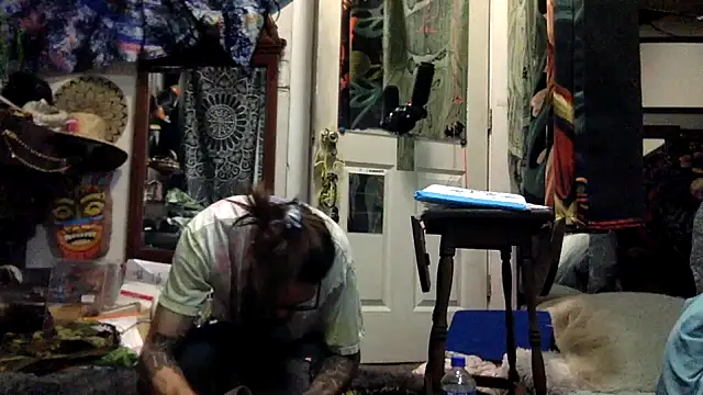 Robriguezxxx online show from December 18, 2025, 8:30 am