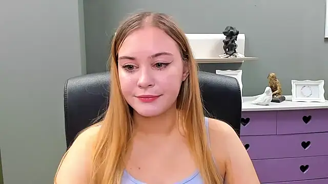 Snapshot of kitty_valeria chatting on February 2, 2025, 7:41 am kitty valeria online show from February 2, 2025, 7:41 am