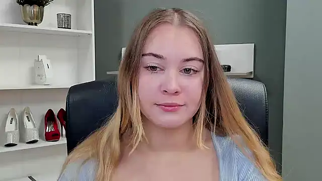 Snapshot of kitty_valeria chatting on September 28, 2025, 6:31 am kitty valeria online show from September 28, 2025, 6:31 am