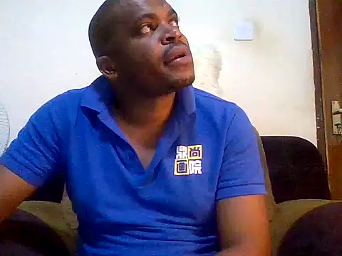 lui cuuty online show from October 5, 2025, 6:42 pm