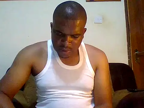 lui cuuty online show from September 27, 2025, 1:01 am