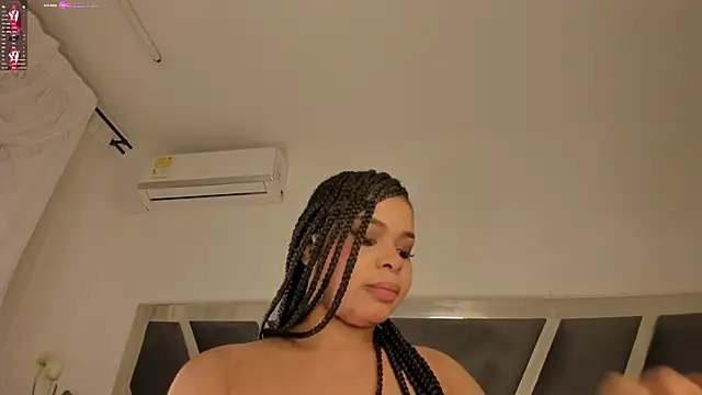 Snapshot of Samanntha_Rose chatting on February 21, 2026, 7:27 pm Samanntha Rose online show from February 21, 2026, 7:27 pm