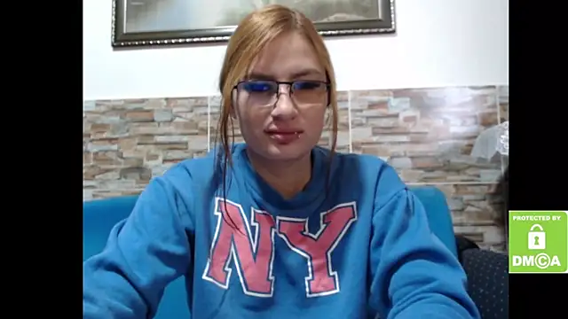 Snapshot of alice_trinity chatting on September 10, 2025, 5:01 pm alice trinity online show from September 10, 2025, 5:01 pm