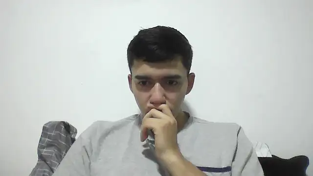 Estebitan vm online show from November 27, 2025, 4:24 am