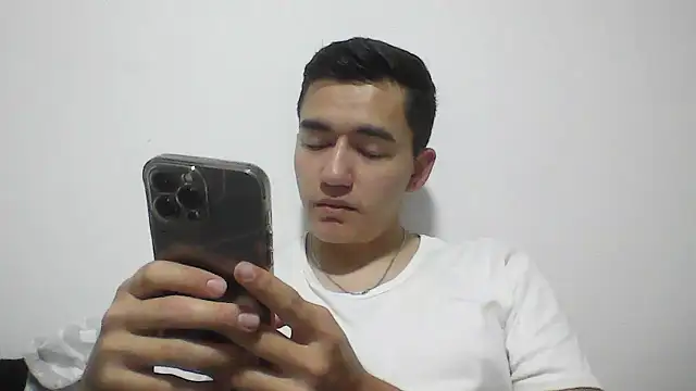 Estebitan vm online show from January 17, 2026, 2:48 am