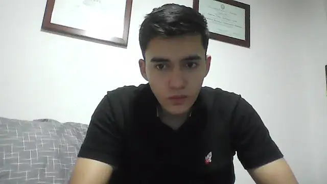 Estebitan vm online show from November 25, 2025, 4:13 am