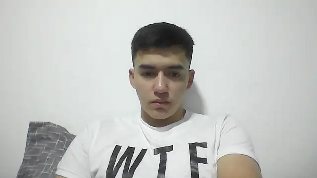 Estebitan vm online show from December 19, 2025, 5:32 am