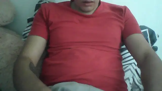 Snapshot of Estebitan_vm chatting on November 10, 2025, 2:22 pm Estebitan vm online show from November 10, 2025, 2:22 pm