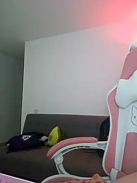 Snapshot of azumiichan chatting on February 26, 2026, 1:05 am azumiichan online show from February 26, 2026, 1:05 am