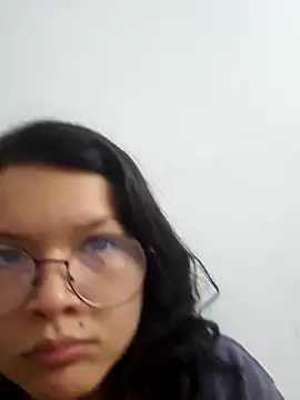 Snapshot of azumiichan chatting on February 8, 2026, 1:14 am azumiichan online show from February 8, 2026, 1:14 am