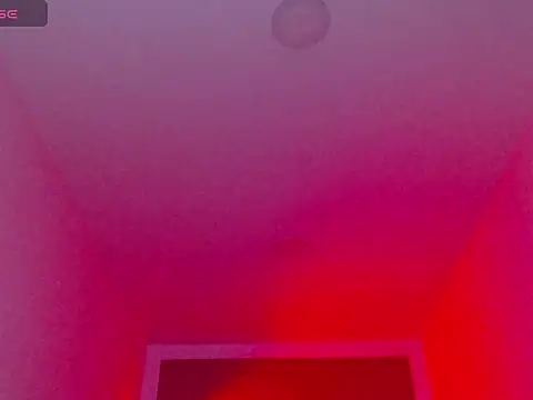 Snapshot of soffiaha_lor chatting on September 15, 2025, 7:58 pm soffiaha lor online show from September 15, 2025, 7:58 pm