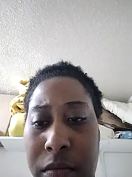 Snapshot of Lady_Libra chatting on February 27, 2025, 6:42 pm Lady Libra online show from February 27, 2025, 6:42 pm