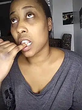 Snapshot of Lady_Libra chatting on February 19, 2025, 5:16 am Lady Libra online show from February 19, 2025, 5:16 am