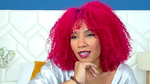 Snapshot of RubyRossel chatting on April 16, 2026, 12:39 pm RubyRossel online show from April 16, 2026, 12:39 pm