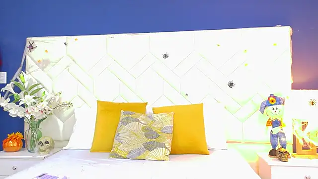 Snapshot of RubyRossel chatting on October 30, 2025, 12:58 pm RubyRossel online show from October 30, 2025, 12:58 pm