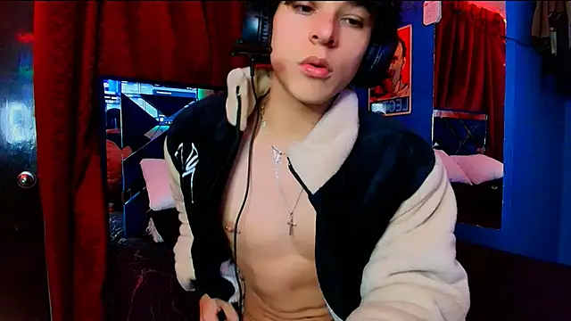 Snapshot of Luke_Howland chatting on January 11, 2026, 1:01 am Luke Howland online show from January 11, 2026, 1:01 am