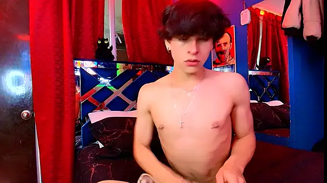 Snapshot of Luke_Howland chatting on January 7, 2026, 3:11 am Luke Howland online show from January 7, 2026, 3:11 am