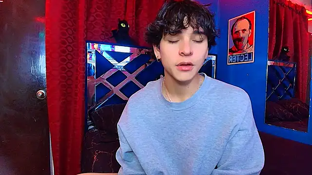 Snapshot of Luke_Howland chatting on December 20, 2025, 1:30 am Luke Howland online show from December 20, 2025, 1:30 am