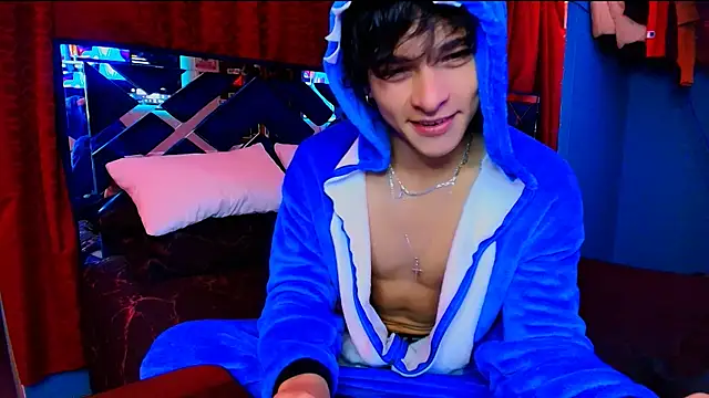 Snapshot of Luke_Howland chatting on January 12, 2026, 1:12 am Luke Howland online show from January 12, 2026, 1:12 am