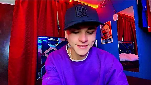 Snapshot of Luke_Howland chatting on February 3, 2026, 2:10 am Luke Howland online show from February 3, 2026, 2:10 am