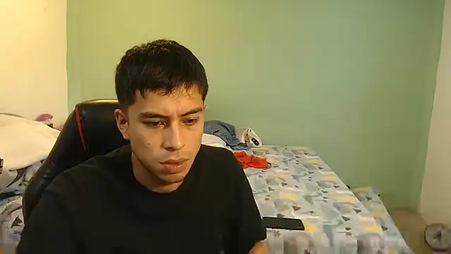 danielitopapuu online show from June 25, 2026, 2:22 pm