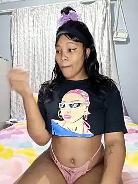 Snapshot of charmainexxx chatting on February 13, 2025, 7:21 pm charmainexxx online show from February 13, 2025, 7:21 pm