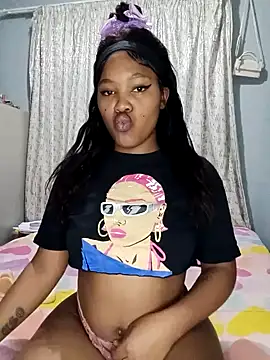 Snapshot of charmainexxx chatting on February 12, 2025, 9:54 pm charmainexxx online show from February 12, 2025, 9:54 pm