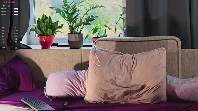 pleasure8869 online show from September 30, 2025, 2:34 pm