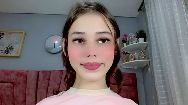 Snapshot of ValeriaAguilar chatting on March 18, 2025, 11:22 am ValeriaAguilar online show from March 18, 2025, 11:22 am