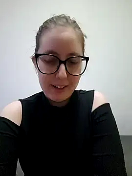 Sarah459 online show from June 30, 2026, 10:32 pm