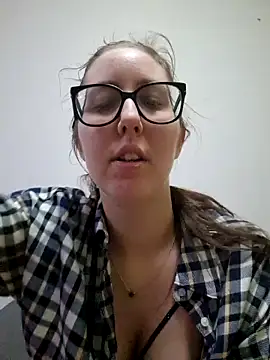 Snapshot of Sarah459 chatting on March 31, 2026, 8:11 pm Sarah459 online show from March 31, 2026, 8:11 pm