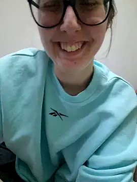 Snapshot of Sarah459 chatting on March 8, 2026, 8:12 pm Sarah459 online show from March 8, 2026, 8:12 pm