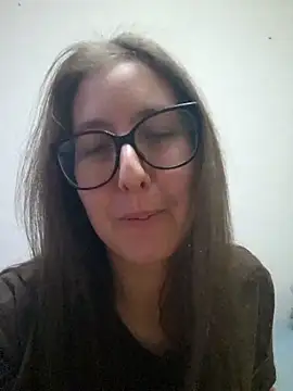 Snapshot of Sarah459 chatting on May 25, 2026, 9:46 pm Sarah459 online show from May 25, 2026, 9:46 pm