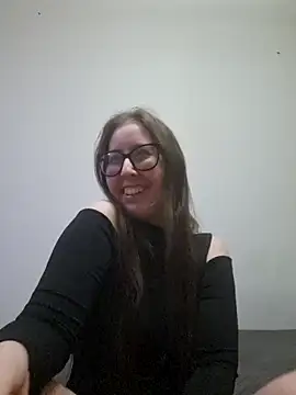 Snapshot of Sarah459 chatting on March 6, 2026, 8:37 pm Sarah459 online show from March 6, 2026, 8:37 pm