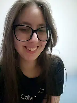 Snapshot of Sarah459 chatting on March 4, 2026, 7:43 pm Sarah459 online show from March 4, 2026, 7:43 pm