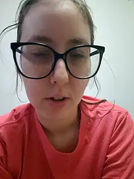 Snapshot of Sarah459 chatting on May 14, 2026, 6:38 pm Sarah459 online show from May 14, 2026, 6:38 pm