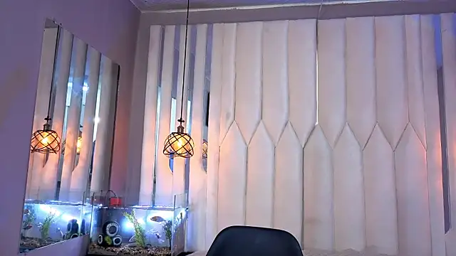 Megan Do Santos online show from May 23, 2026, 7:46 pm