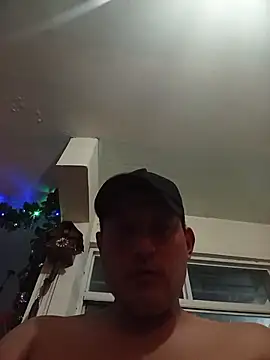 Snapshot of Zordomud0 chatting on January 7, 2026, 5:34 am Zordomud0 online show from January 7, 2026, 5:34 am