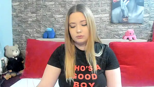 kalindahot online show from January 7, 2026, 7:08 pm