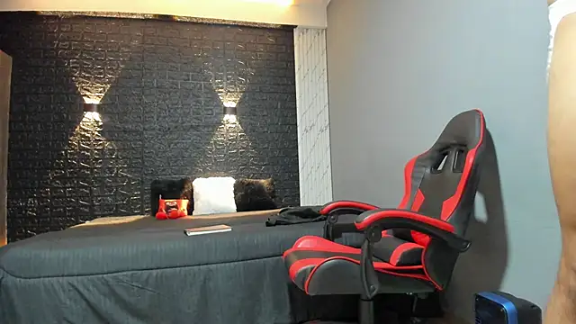 Snapshot of taurus_boy1 chatting on October 28, 2025, 11:09 am taurus boy1 online show from October 28, 2025, 11:09 am