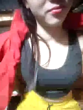 Snapshot of beemnh chatting on January 15, 2025, 6:43 am beemnh online show from January 15, 2025, 6:43 am