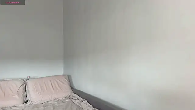 Melanisoul online show from April 4, 2026, 2:18 am