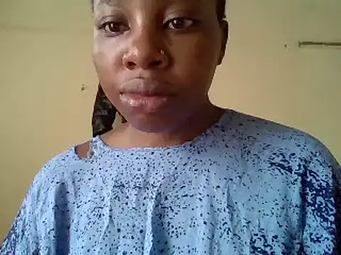 Queen loveer online show from March 10, 2025, 9:12 am