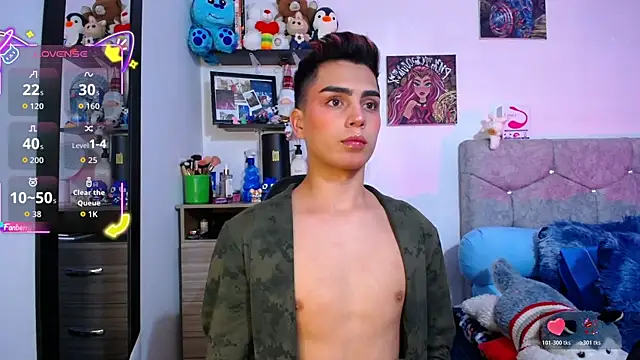 Snapshot of OwenBluee chatting on February 24, 2026, 7:20 am OwenBluee online show from February 24, 2026, 7:20 am