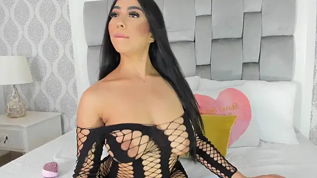 Kimberlin Cam  online show from February 10, 2026, 7:13 pm