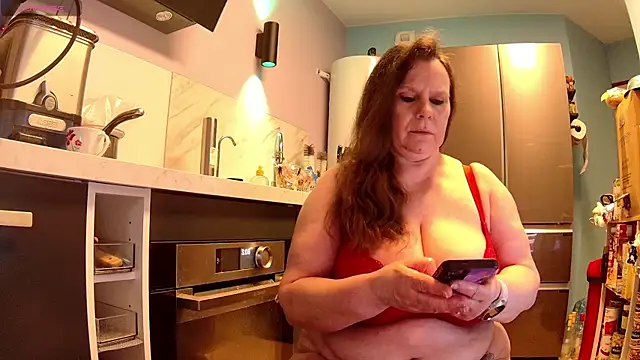 Snapshot of Endrocleia chatting on October 30, 2025, 2:10 am Endrocleia online show from October 30, 2025, 2:10 am