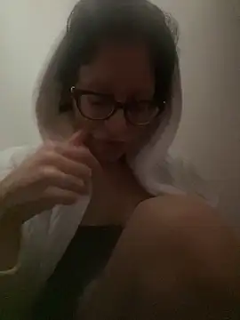 Snapshot of myloveforyouu chatting on March 9, 2026, 2:48 am myloveforyouu online show from March 9, 2026, 2:48 am